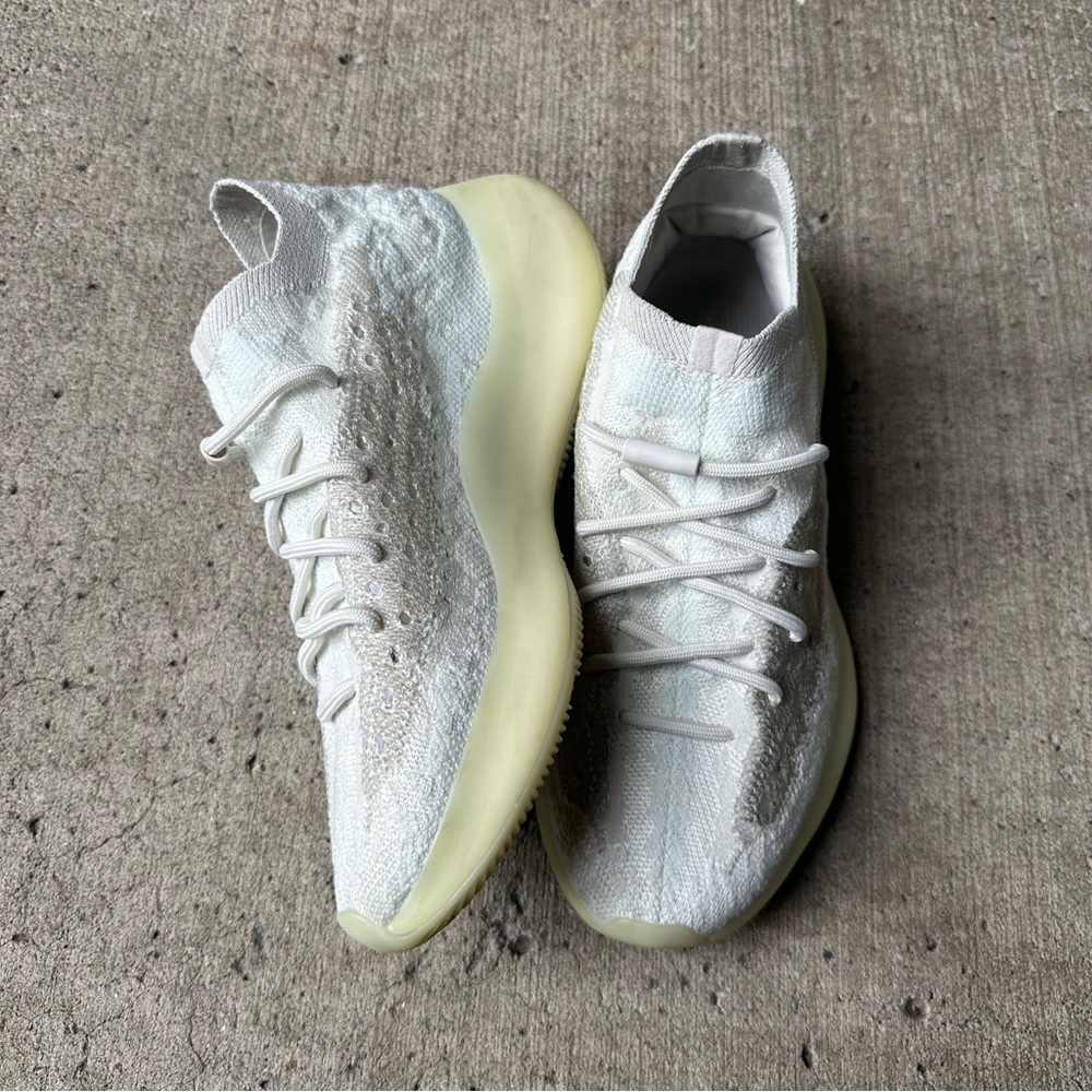 Yeezy Boost 380 Calcite Glow Men’s 8.5 adidas sneakers comfortable streetwear - Picture 9 of 10